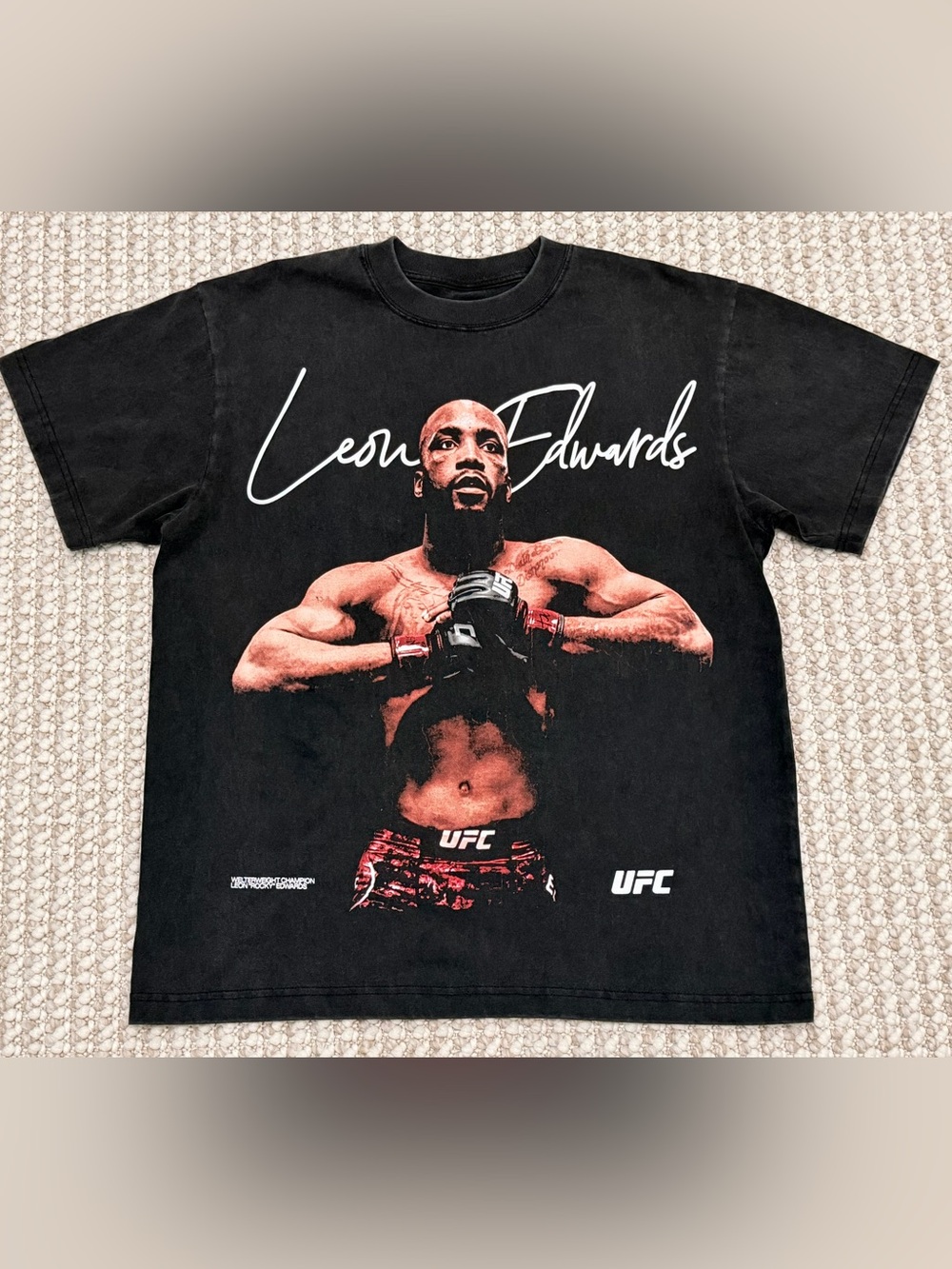 UFC Leon Edwards graphic t-shirt size Small